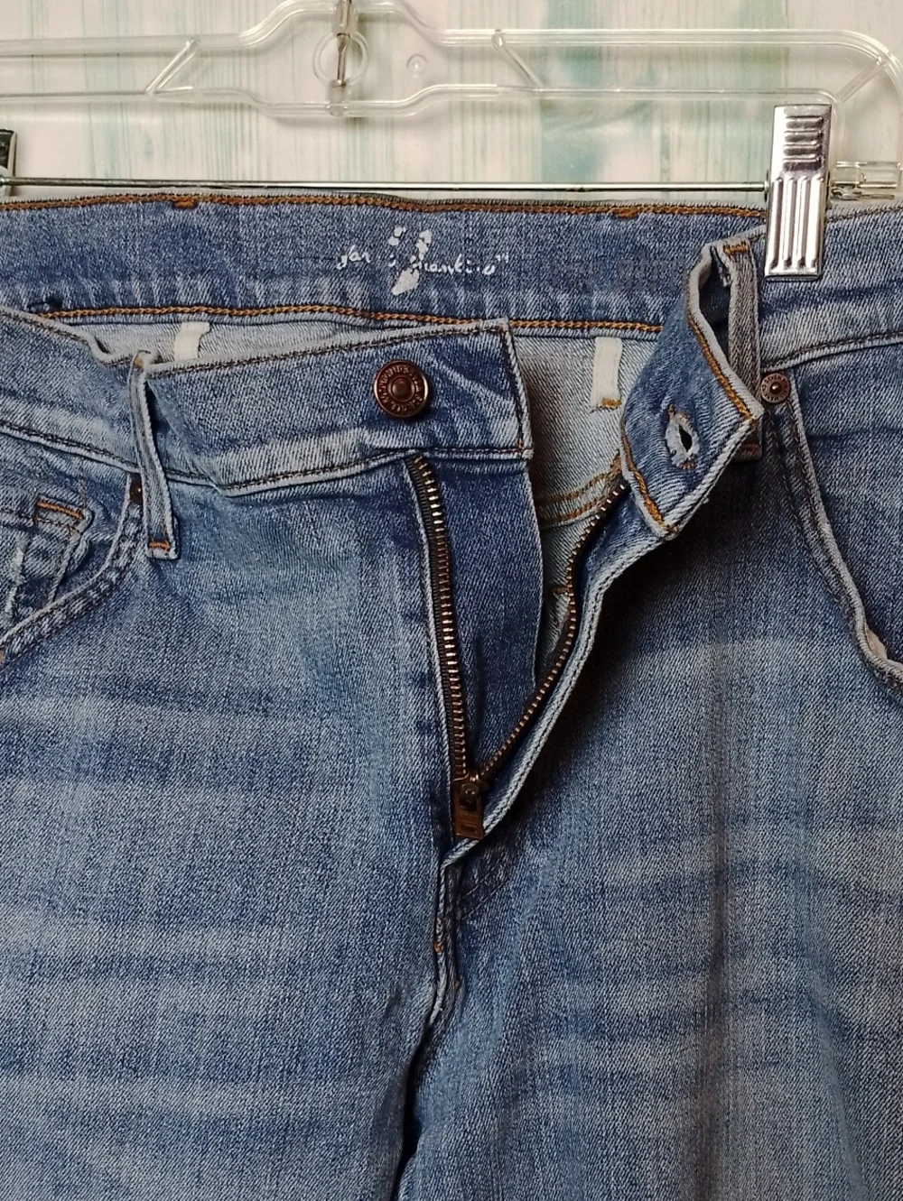 The Straight Light Wash 7 For All Mankind Jeans 38X32